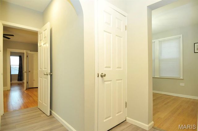 124 W Cartwright Avenue, Unincorporated, MO 63125