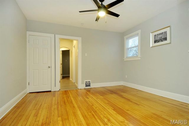 124 W Cartwright Avenue, Unincorporated, MO 63125