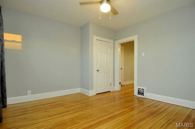 124 W Cartwright Avenue, Unincorporated, MO 63125