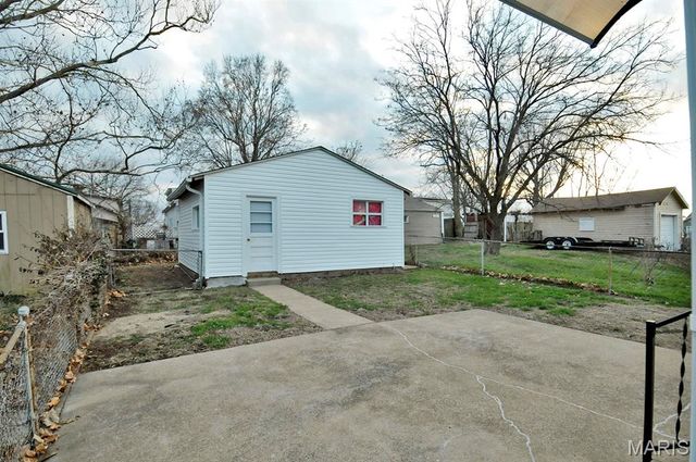 124 W Cartwright Avenue, Unincorporated, MO 63125