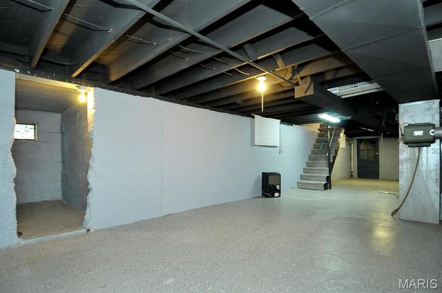 124 W Cartwright Avenue, Unincorporated, MO 63125