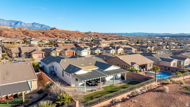 2948 E SLICK ROCK RD, Washington, UT 84780