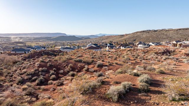 2948 E SLICK ROCK RD, Washington, UT 84780