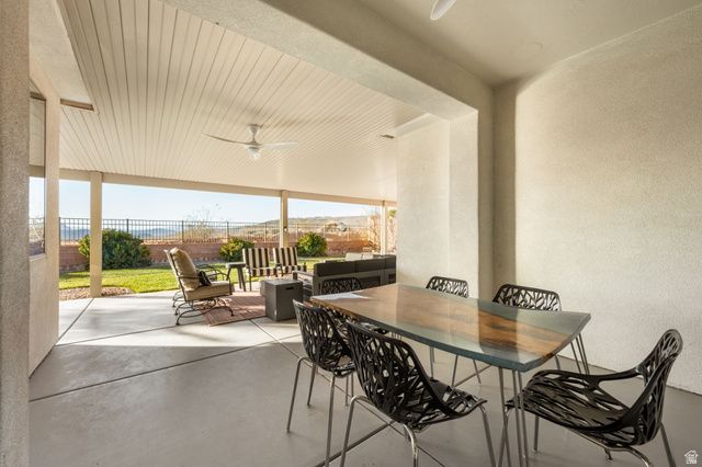 2948 E SLICK ROCK RD, Washington, UT 84780