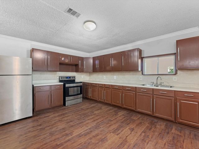 2006 Crestmont Circle, Missouri City, TX 77459