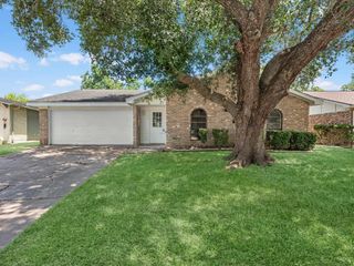 2006 Crestmont Circle, Missouri City, TX 77459
