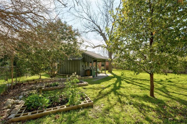 4620 Englewood DR, Austin, TX 78745