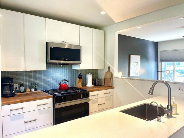 4620 Englewood DR, Austin, TX 78745