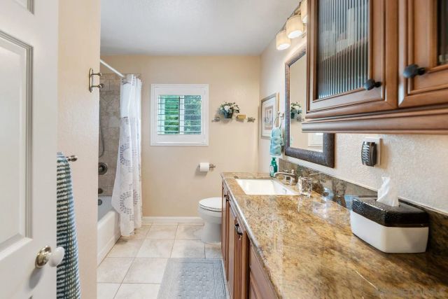 14922 Derringer Rd., Poway, CA 92064