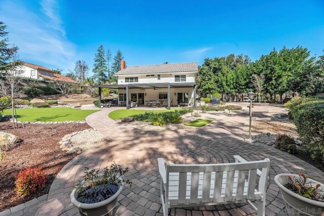 14922 Derringer Rd., Poway, CA 92064