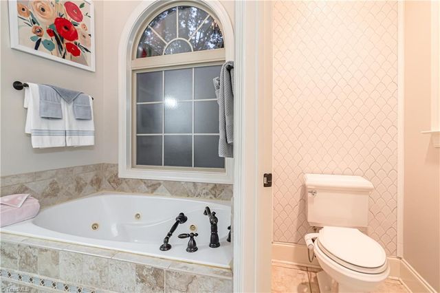 6304 Autumn Crest Court, Summerfield, NC 27358