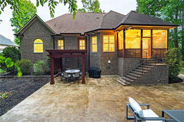 6304 Autumn Crest Court, Summerfield, NC 27358