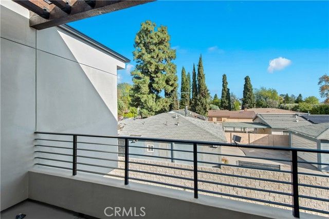 12300 Oxnard Street 3, North Hollywood (los Angeles), CA 91606