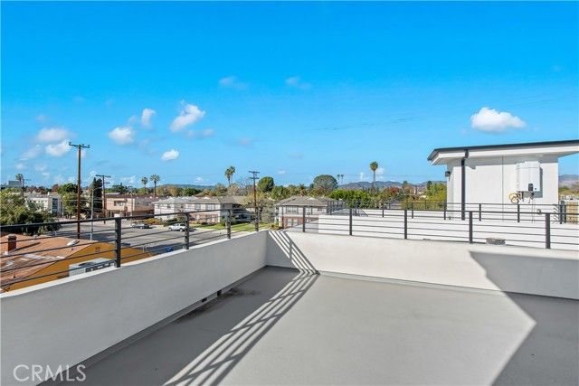 12300 Oxnard Street 3, North Hollywood (los Angeles), CA 91606