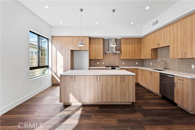 12300 Oxnard Street 3, North Hollywood (los Angeles), CA 91606