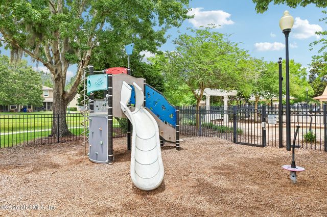 418 WALNUT Drive, St. Johns, FL 32259