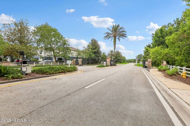 418 WALNUT Drive, St. Johns, FL 32259