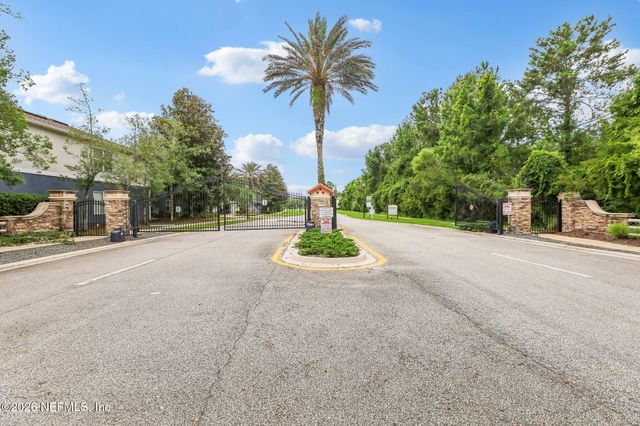 418 WALNUT Drive, St. Johns, FL 32259