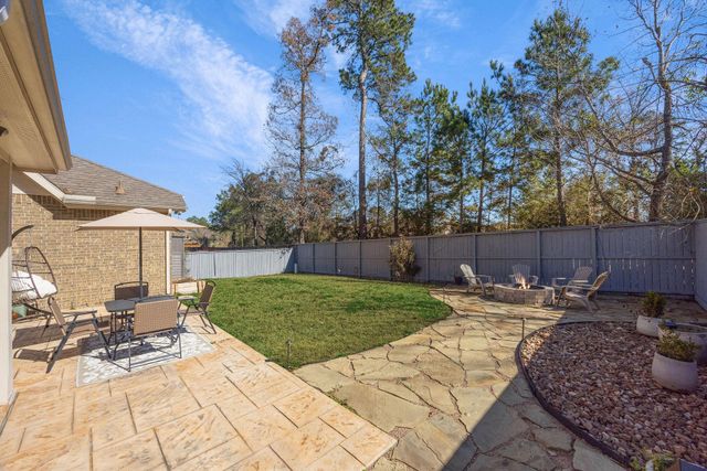 31 S Victoriana Circle, Spring, TX 77389