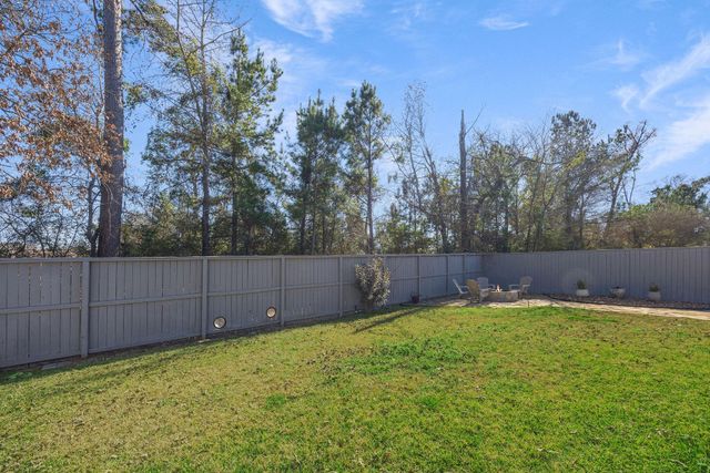 31 S Victoriana Circle, Spring, TX 77389