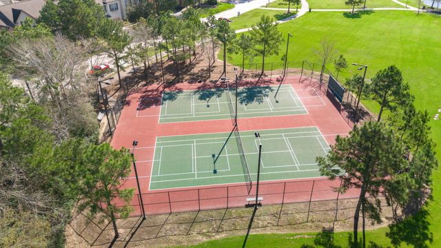 31 S Victoriana Circle, Spring, TX 77389