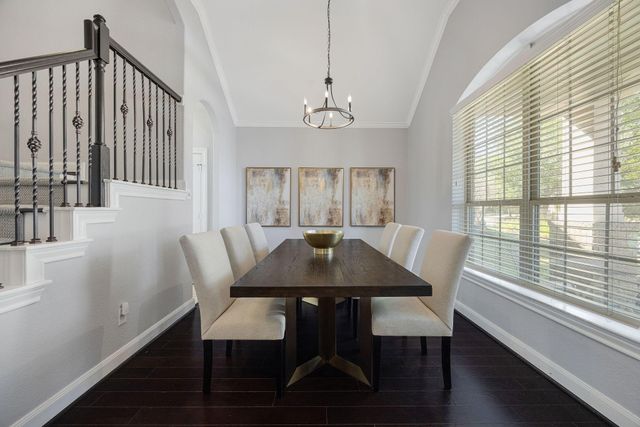 31 S Victoriana Circle, Spring, TX 77389