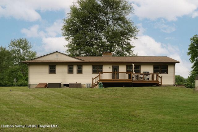 88 Rymph Road, Pleasant Valley, NY 12569