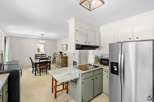 416 Knodishall Drive, Warner Robins, GA 31093