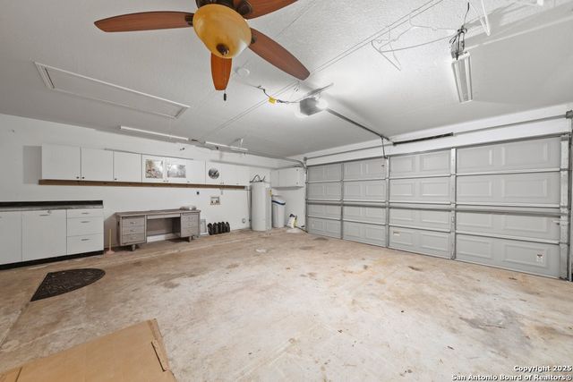 100 flora, New Braunfels, TX 78130