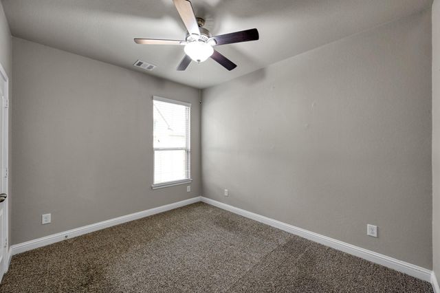190 Climbing Oaks Place, Montgomery, TX 77316