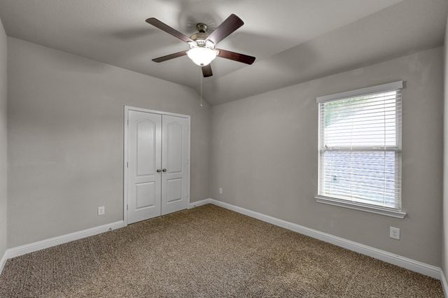 190 Climbing Oaks Place, Montgomery, TX 77316