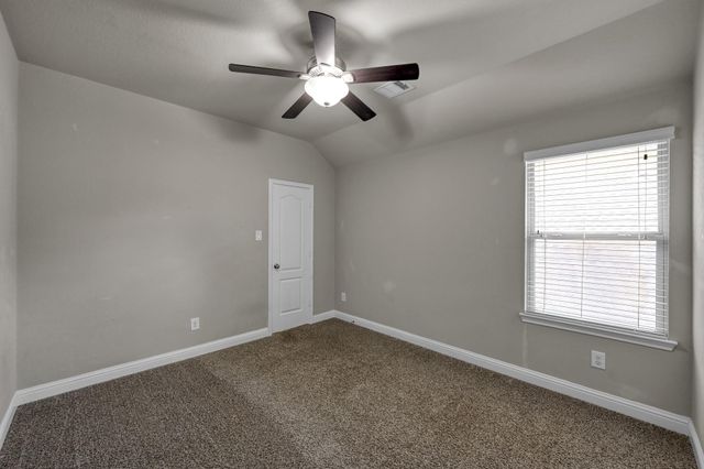 190 Climbing Oaks Place, Montgomery, TX 77316