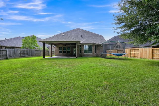 190 Climbing Oaks Place, Montgomery, TX 77316