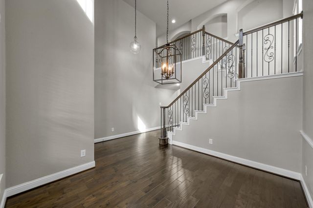 190 Climbing Oaks Place, Montgomery, TX 77316