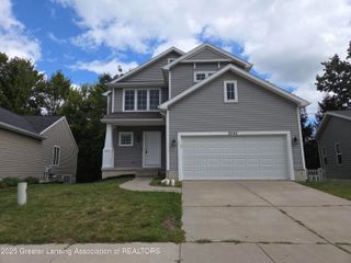 2564 Winterberry Street, 12, Holt, MI 48842
