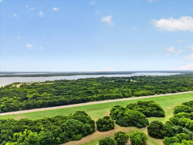 1306 Ranch Road, Grand Prairie, TX 75052