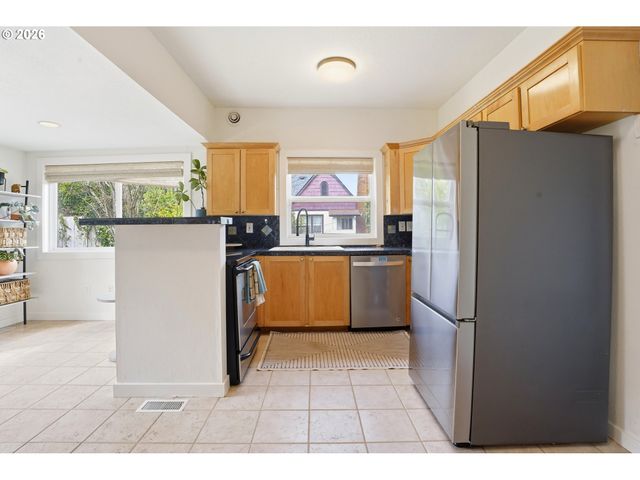 1314 7TH St, Oregon City, OR 97045