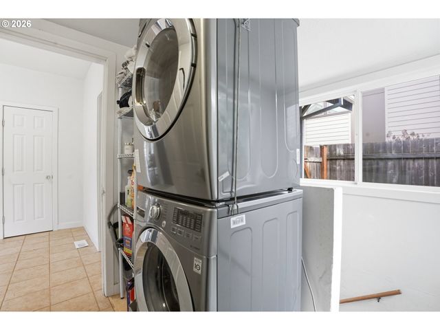 1314 7TH St, Oregon City, OR 97045