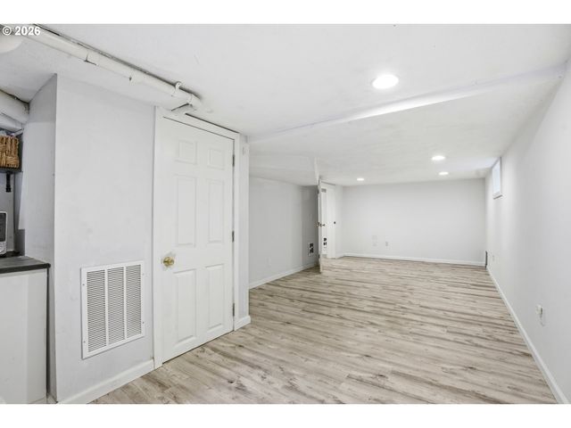 1314 7TH St, Oregon City, OR 97045