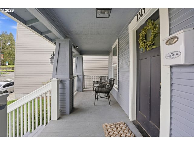 1314 7TH St, Oregon City, OR 97045