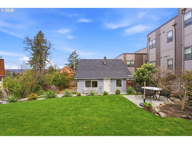 1314 7TH St, Oregon City, OR 97045