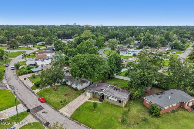6549 LOU Drive S, Jacksonville, FL 32216