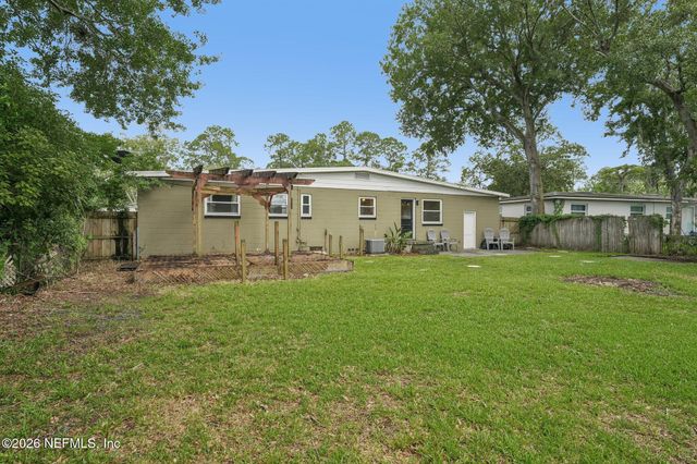 6549 LOU Drive S, Jacksonville, FL 32216