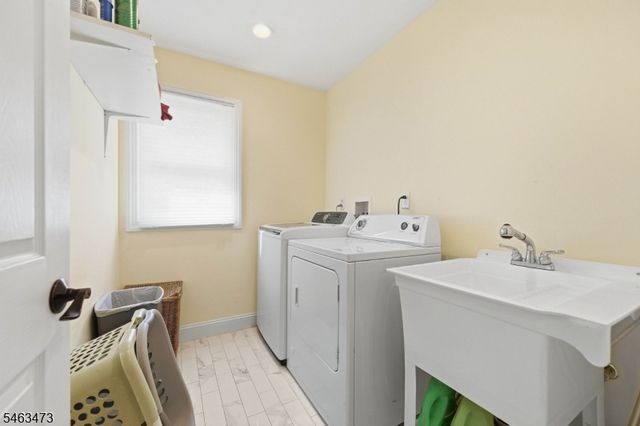 51 Princeton Ter, Oakland Boro, NJ 07436