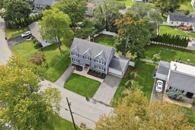 51 Princeton Ter, Oakland Boro, NJ 07436