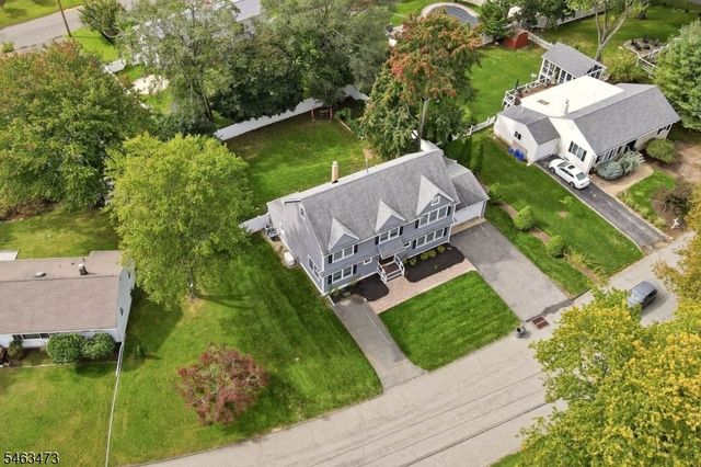 51 Princeton Ter, Oakland Boro, NJ 07436