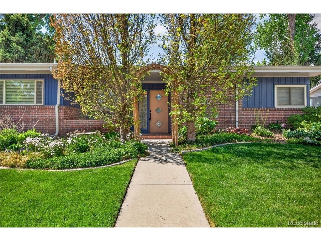 10530 W 22nd Pl, Lakewood, CO 80215