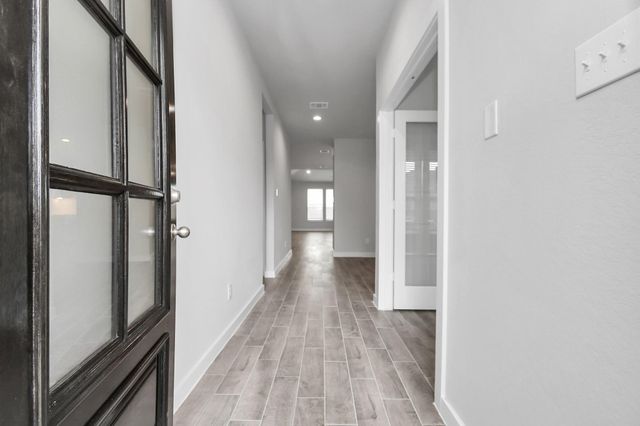 16023 Sycamore Maple Lane, Cypress, TX 77429
