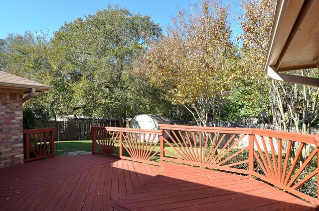 316 Bremen Drive, Hurst, TX 76054