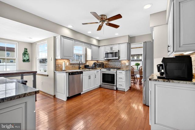 23 NASHUA DR, Sicklerville, NJ 08081